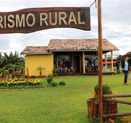Turismo rural y cómo se puede apoyar a las comunidades locales a través del turismo