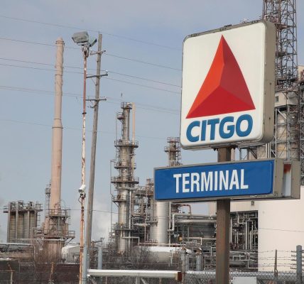 Un exejecutivo de Citgo demanda por US$ 100 millones a la compañía por su detención en Venezuela