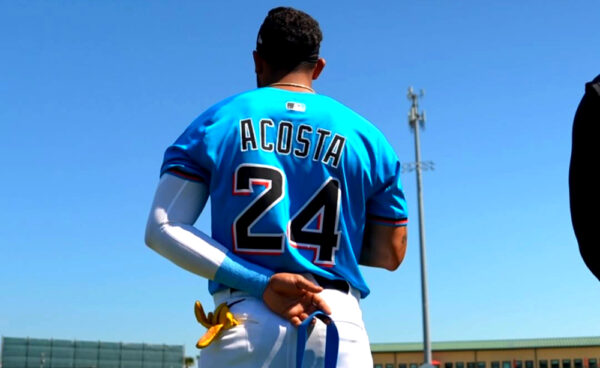 Venezolano Máximo Acosta debutó en la MLB con los Marlins de Miami