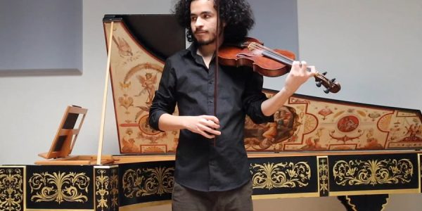 Violinista venezolano recibe invaluable violín en Ginebra