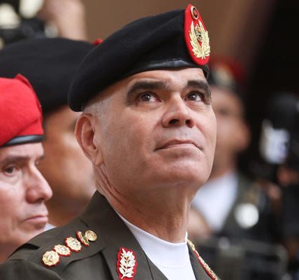 Vladimir Padrino López