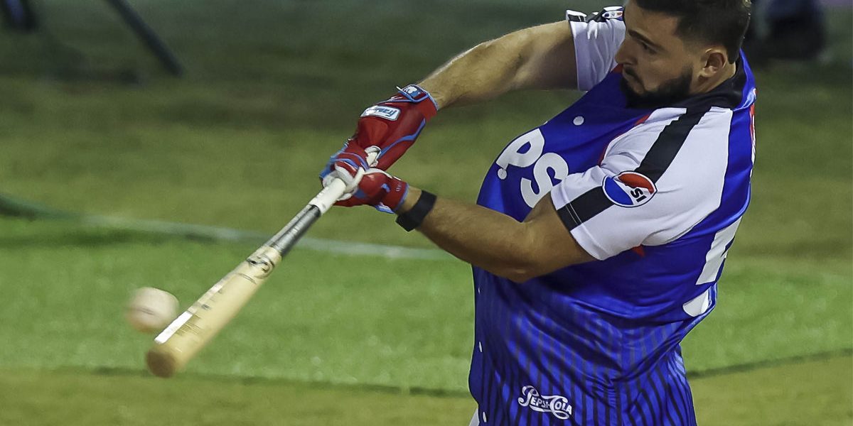 Wilyer Abreu ganó la edición 23 del Festival del Jonrón Pepsi