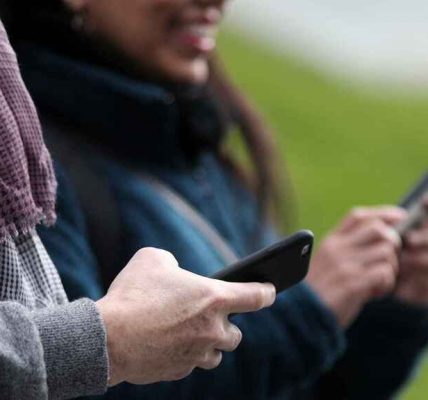 Para mejorar el servicio piden flexibilizar tarifas de celulares