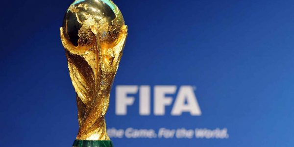 La FIFA estudia la posibilidad de llevar la Eurocopa cada dos años