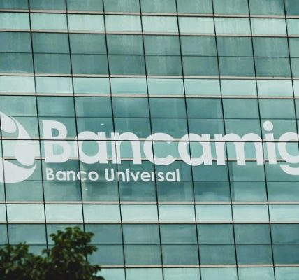 ¡Impulso financiero! Bancamiga dinamiza economía nacional con sólido repunte en soluciones de consumo y divisas - FOTO