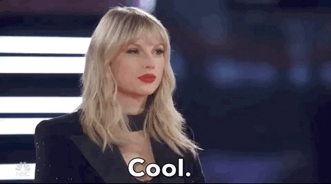 Taylor Swift en un programa de televisión sorprendida de la actuación de una persona en un show de talentos de la misma forma en que lo está por su posible participación en la nueva película de Deadpool.- Blog Hola Telcel