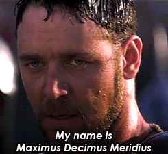 Máximo Décimo Meridio diciendo su nombre debido a que está feliz por la secuela de su galardonada entrega Gladiador.- Blog Hola Telcel